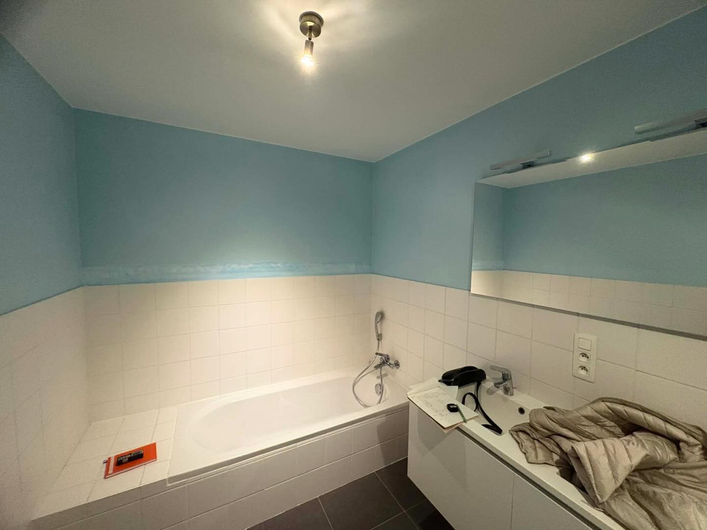 Après — salle de bain rénovée